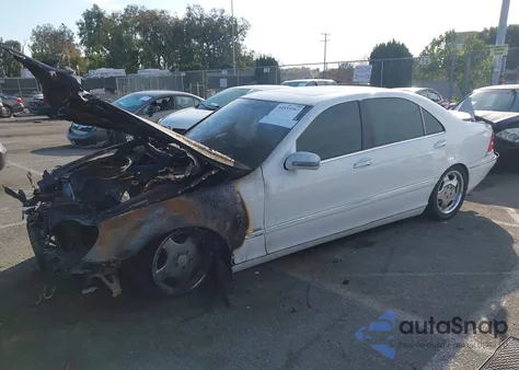 2001 Mercedes-Benz S 600 из США, поврежденный, VIN WDBNG78J71A215618